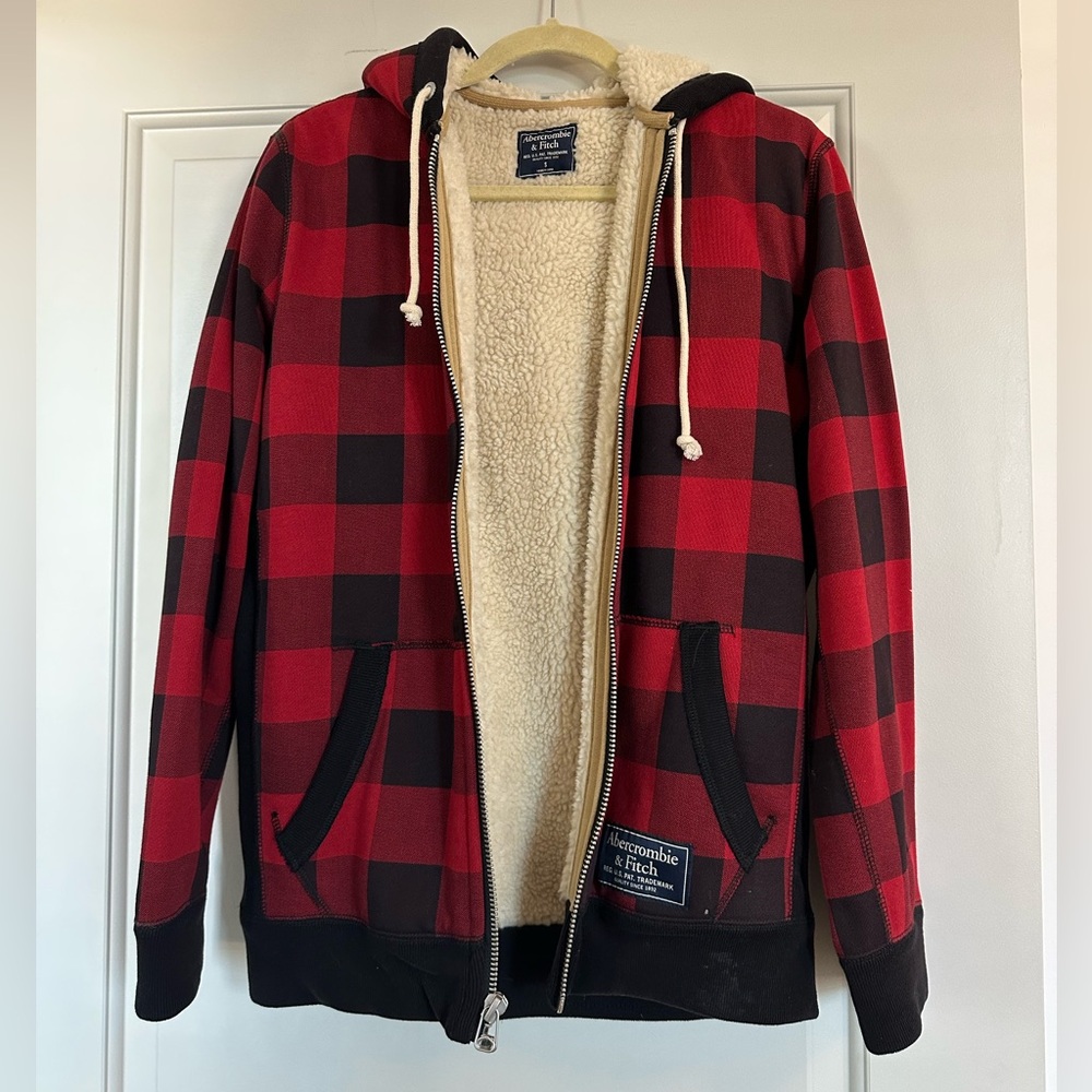 Abercrombie & Fitch Red and Black Checkered Full Zip Hoodie